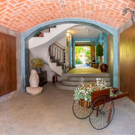 Montbrió del Camp Apartaments Suites Sant Jordi מראה חיצוני תמונה