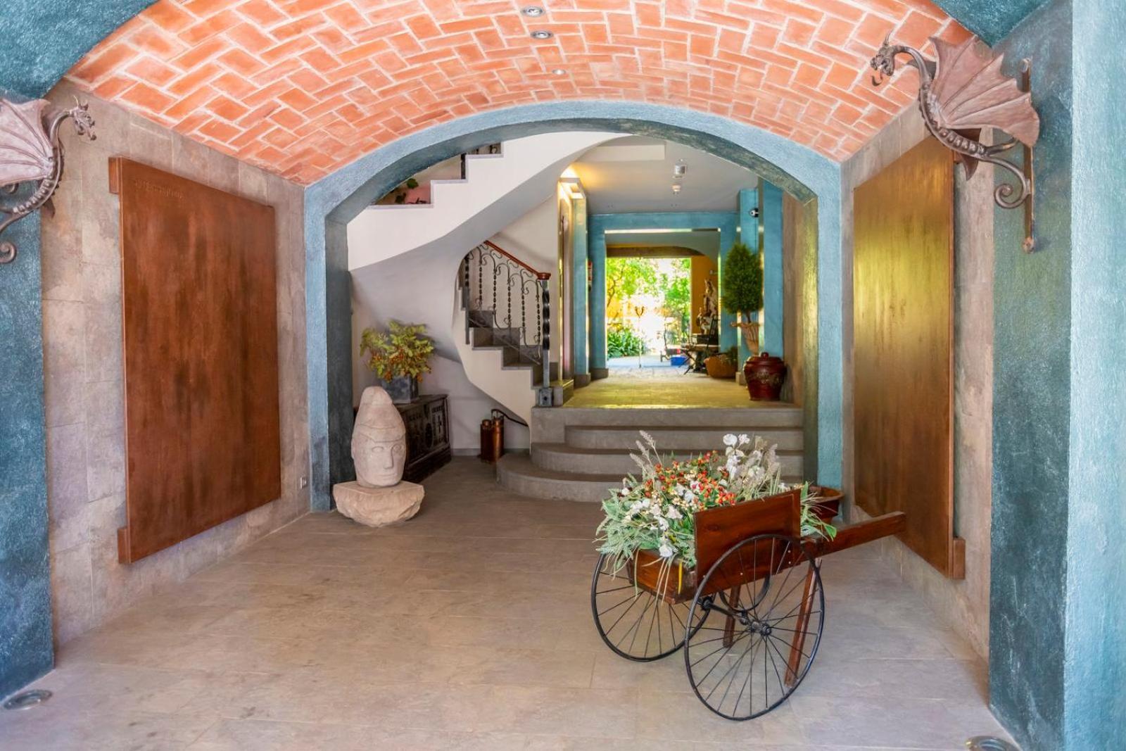 Montbrió del Camp Apartaments Suites Sant Jordi מראה חיצוני תמונה