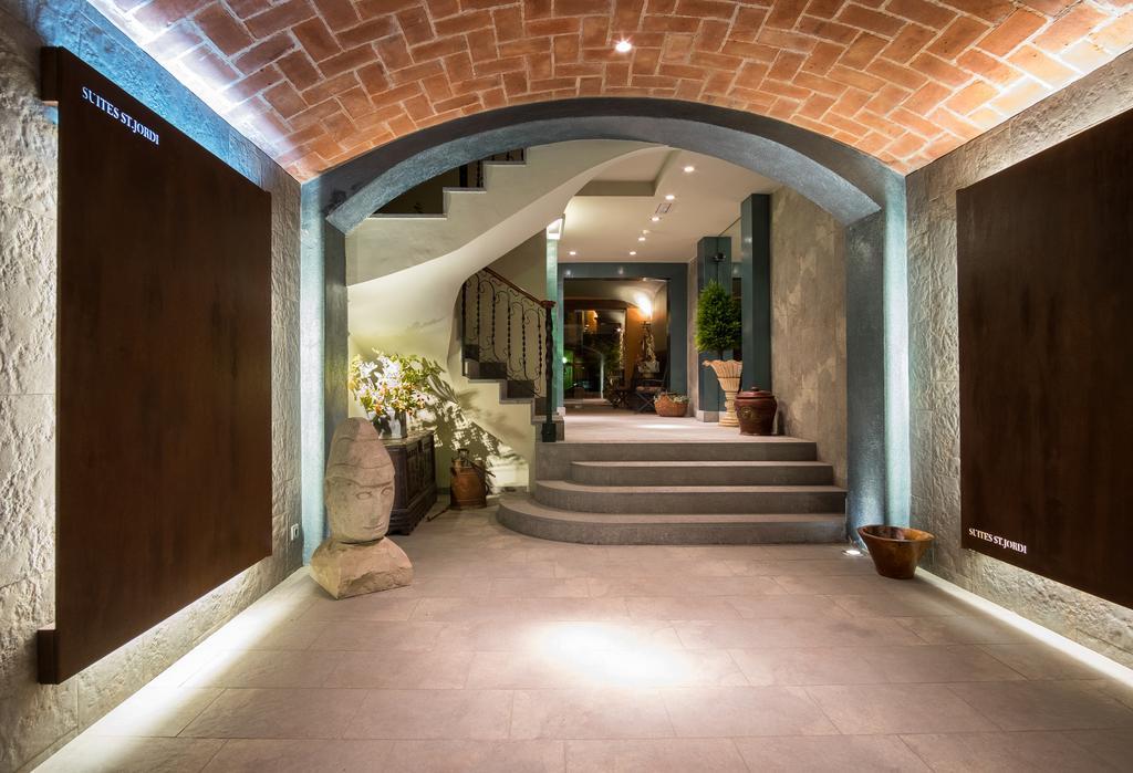 Montbrió del Camp Apartaments Suites Sant Jordi מראה חיצוני תמונה